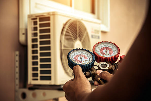 Professional Hvac technician working in Green Mountain Falls, CO